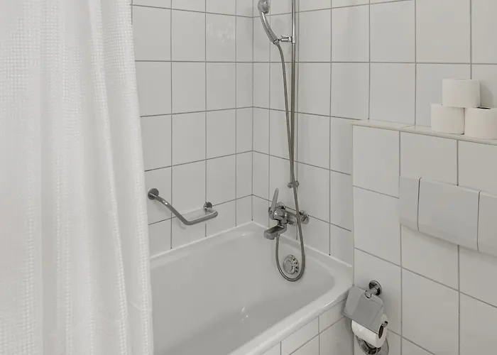 Quiet 1br In The Center - Hammer 4