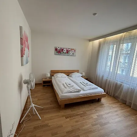 Quiet 1br In The Center - Hammer 4 Zürih