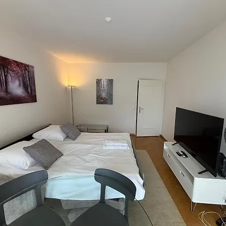Daire Quiet 1br In The Center - Hammer 4